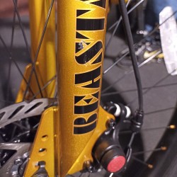 SE Bikes BEAST MODE RIPPER 27.5+ 2022 gold mit Lackschaden